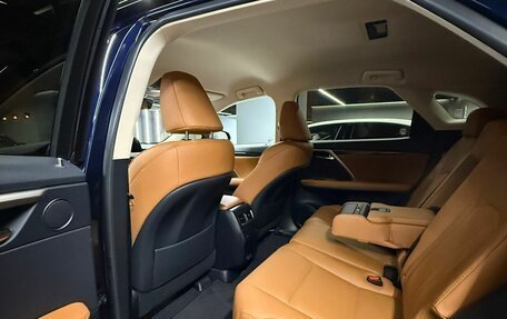 Lexus RX IV рестайлинг, 2020 год, 7 200 000 рублей, 6 фотография