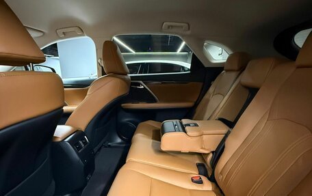 Lexus RX IV рестайлинг, 2020 год, 7 200 000 рублей, 7 фотография
