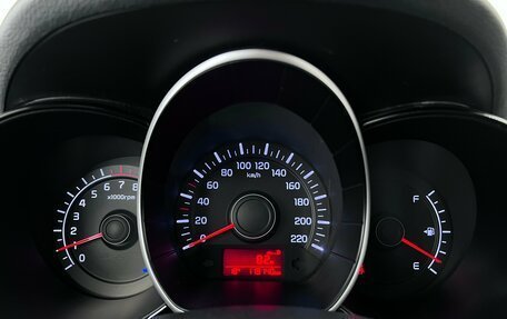 KIA Rio III рестайлинг, 2015 год, 1 040 000 рублей, 14 фотография