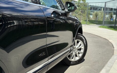 Volkswagen Touareg III, 2010 год, 1 999 000 рублей, 17 фотография