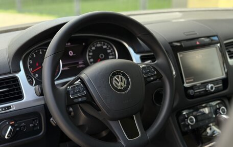 Volkswagen Touareg III, 2010 год, 1 999 000 рублей, 22 фотография