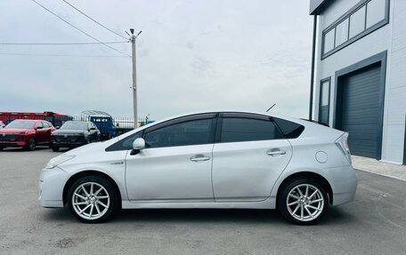Toyota Prius, 2010 год, 1 129 000 рублей, 3 фотография