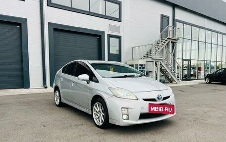 Toyota Prius, 2010 год, 1 129 000 рублей, 8 фотография
