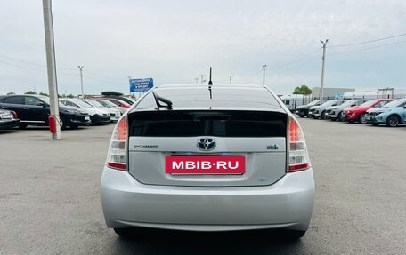 Toyota Prius, 2010 год, 1 129 000 рублей, 5 фотография
