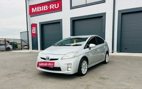 Toyota Prius, 2010 год, 1 129 000 рублей, 2 фотография