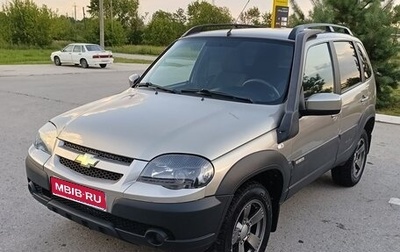 Chevrolet Niva I рестайлинг, 2017 год, 795 000 рублей, 1 фотография