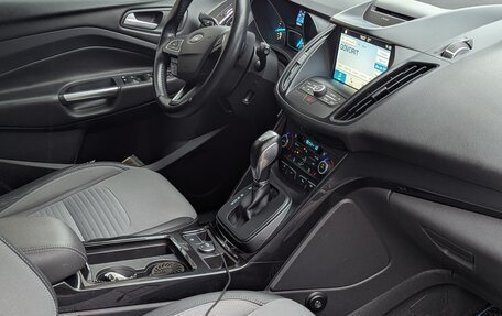 Ford Kuga III, 2016 год, 1 650 000 рублей, 10 фотография