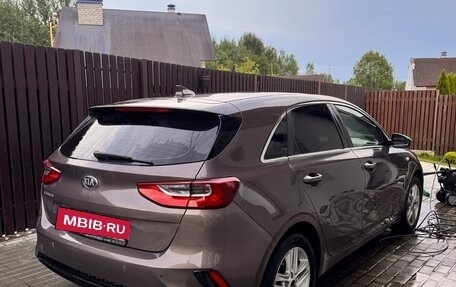 KIA cee'd III, 2018 год, 1 650 000 рублей, 2 фотография