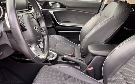 KIA cee'd III, 2018 год, 1 650 000 рублей, 14 фотография