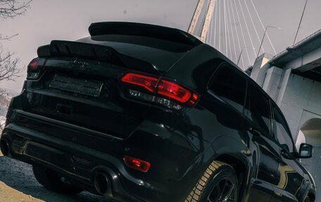 Jeep Grand Cherokee, 2018 год, 5 500 000 рублей, 10 фотография