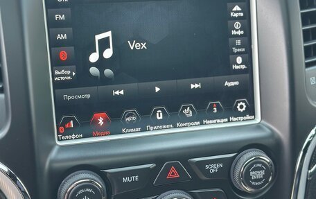 Jeep Grand Cherokee, 2018 год, 5 500 000 рублей, 16 фотография