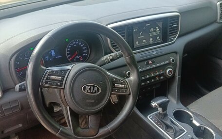 KIA Sportage IV рестайлинг, 2020 год, 2 000 050 рублей, 7 фотография