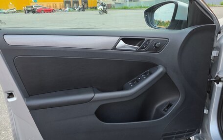 Volkswagen Jetta VI, 2014 год, 1 070 000 рублей, 12 фотография