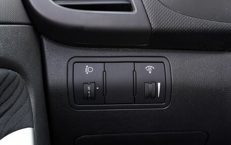 Hyundai Solaris II рестайлинг, 2012 год, 948 000 рублей, 12 фотография