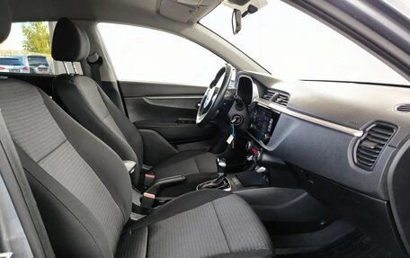 KIA Rio IV, 2020 год, 1 549 000 рублей, 13 фотография