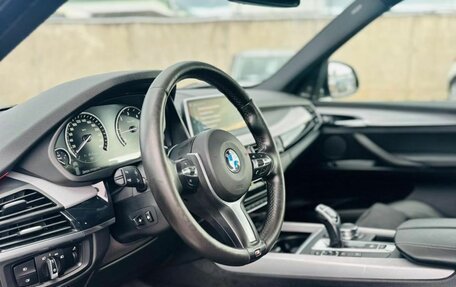 BMW X5, 2017 год, 3 200 000 рублей, 3 фотография