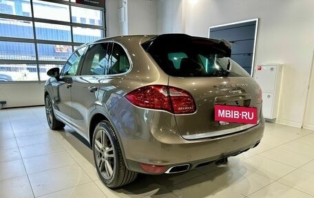 Porsche Cayenne III, 2011 год, 1 999 000 рублей, 6 фотография