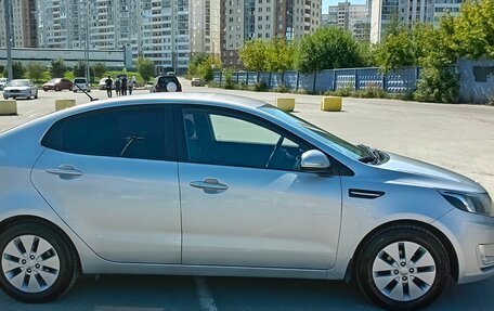 KIA Rio III рестайлинг, 2013 год, 800 000 рублей, 6 фотография