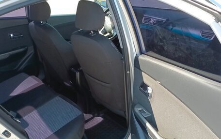 KIA Rio III рестайлинг, 2013 год, 800 000 рублей, 12 фотография