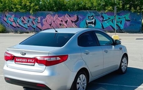 KIA Rio III рестайлинг, 2013 год, 800 000 рублей, 5 фотография