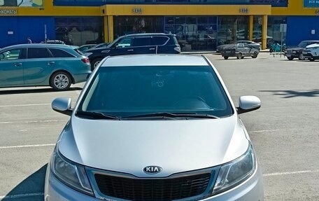 KIA Rio III рестайлинг, 2013 год, 800 000 рублей, 8 фотография
