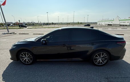 Toyota Camry, 2022 год, 3 400 000 рублей, 4 фотография