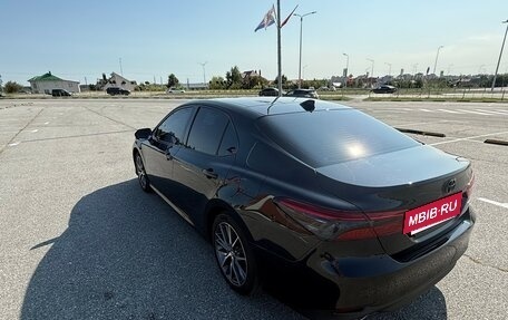 Toyota Camry, 2022 год, 3 400 000 рублей, 2 фотография