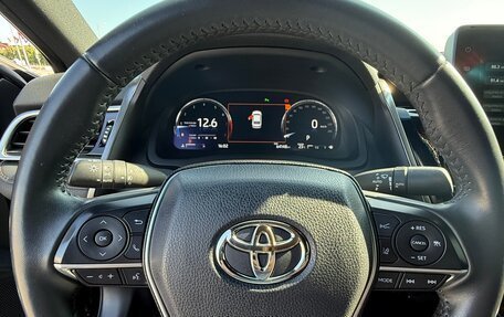 Toyota Camry, 2022 год, 3 400 000 рублей, 9 фотография