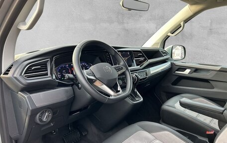 Volkswagen Multivan T6 рестайлинг, 2023 год, 8 590 000 рублей, 7 фотография