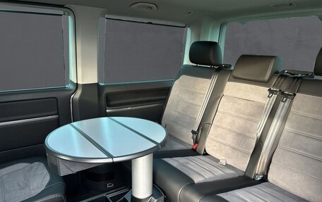 Volkswagen Multivan T6 рестайлинг, 2023 год, 8 590 000 рублей, 12 фотография