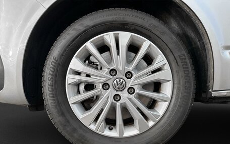 Volkswagen Multivan T6 рестайлинг, 2023 год, 8 590 000 рублей, 13 фотография