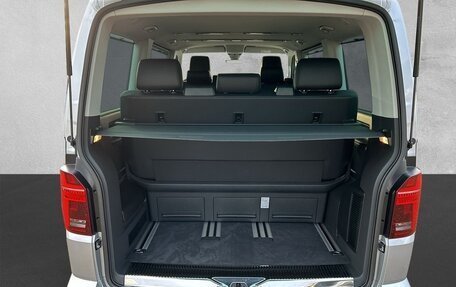 Volkswagen Multivan T6 рестайлинг, 2023 год, 8 590 000 рублей, 14 фотография