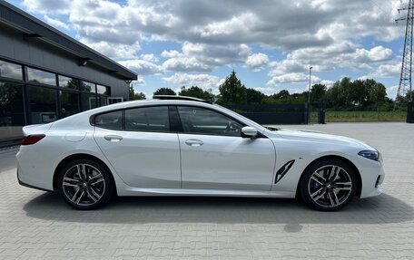 BMW 8 серия, 2024 год, 11 290 000 рублей, 6 фотография