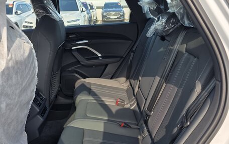 Audi Q5, 2025 год, 8 500 000 рублей, 14 фотография