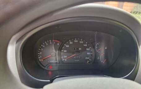 Hyundai Accent II, 2011 год, 650 000 рублей, 4 фотография
