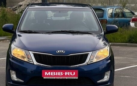 KIA Rio III рестайлинг, 2014 год, 830 000 рублей, 3 фотография