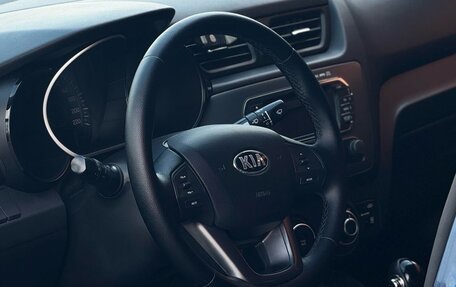 KIA Rio III рестайлинг, 2014 год, 830 000 рублей, 23 фотография