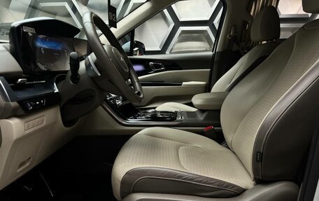KIA Carnival, 2022 год, 5 650 000 рублей, 14 фотография