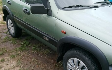 Chevrolet Niva I рестайлинг, 2009 год, 18 фотография