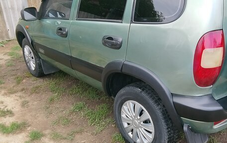 Chevrolet Niva I рестайлинг, 2009 год, 22 фотография