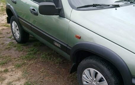 Chevrolet Niva I рестайлинг, 2009 год, 19 фотография