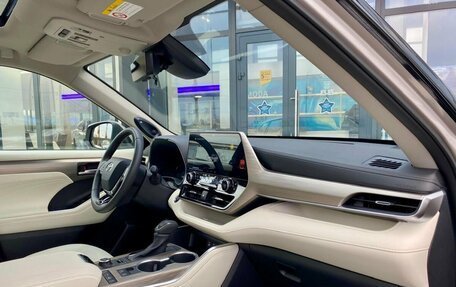 Toyota Highlander, 2025 год, 6 050 000 рублей, 12 фотография