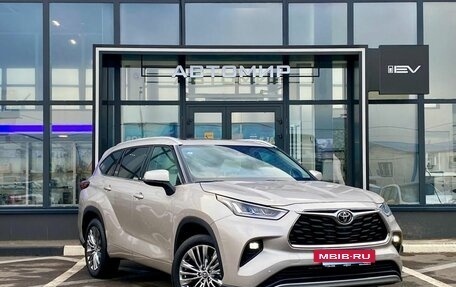 Toyota Highlander, 2025 год, 6 050 000 рублей, 2 фотография