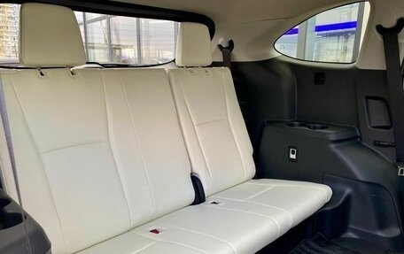 Toyota Highlander, 2025 год, 6 050 000 рублей, 10 фотография