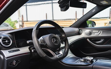 Mercedes-Benz E-Класс AMG, 2017 год, 4 650 000 рублей, 16 фотография