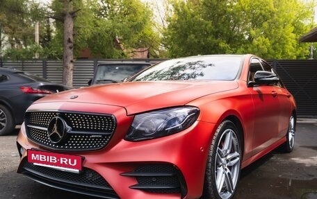 Mercedes-Benz E-Класс AMG, 2017 год, 4 650 000 рублей, 10 фотография