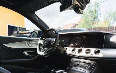 Mercedes-Benz E-Класс AMG, 2017 год, 4 650 000 рублей, 24 фотография