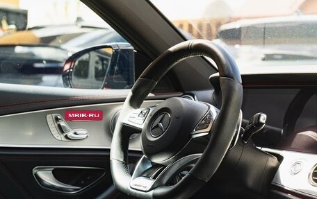 Mercedes-Benz E-Класс AMG, 2017 год, 4 650 000 рублей, 25 фотография