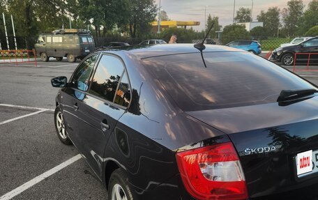 Skoda Rapid I, 2017 год, 1 150 000 рублей, 4 фотография