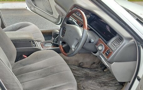 Toyota Mark II VIII (X100), 2000 год, 550 000 рублей, 2 фотография